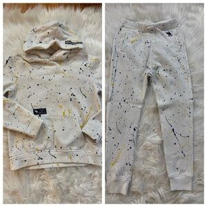 S O L D!!!!Abercrombie Kids White Hoodie and sweatpants set with Blue and Yellow